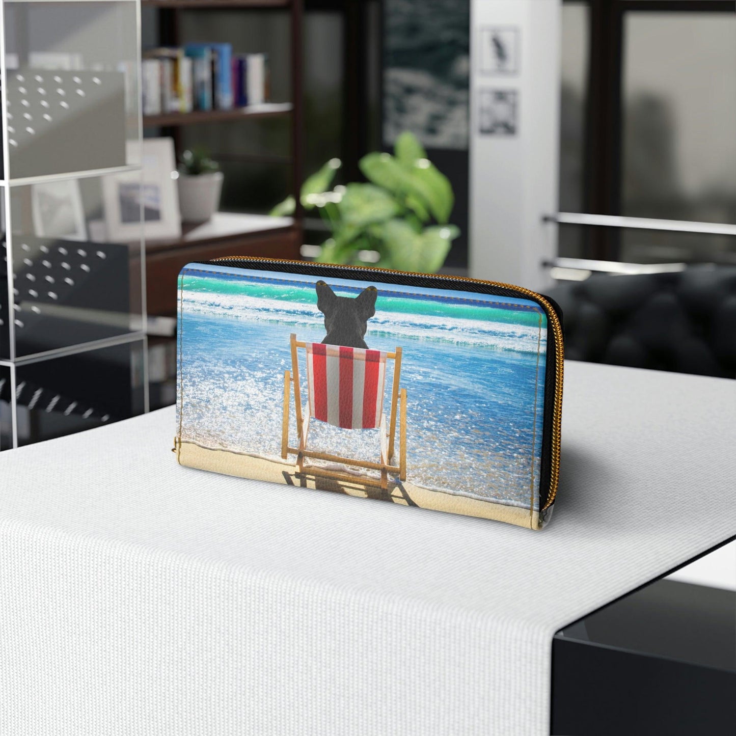 Frenchie Rocks ''Kong at the Beach'' Leather Wallet - Frenchie Rocks